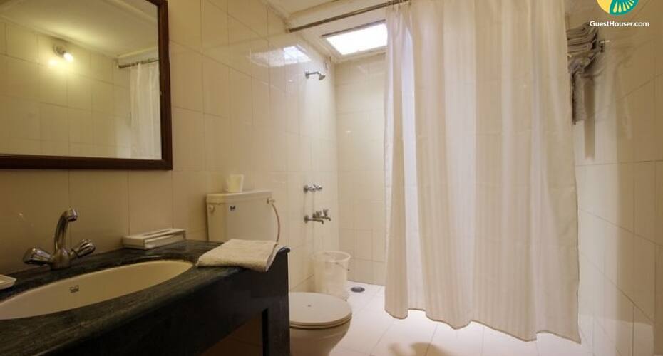 1-BR heritage stay, Mount Abu 4
